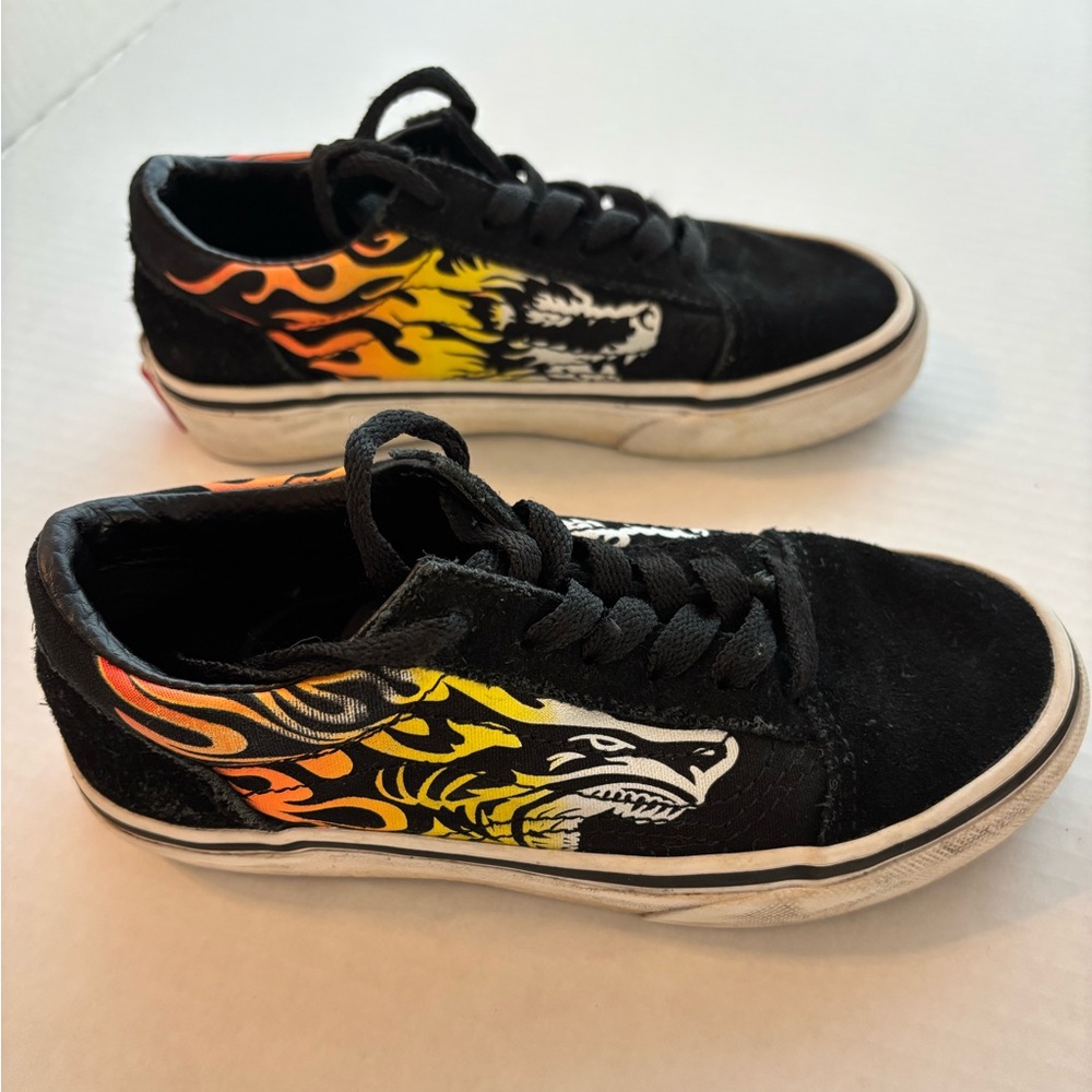 Vans Old Skool Ferocious Flame Lion Dragon Sz 13 Kids Sneakers